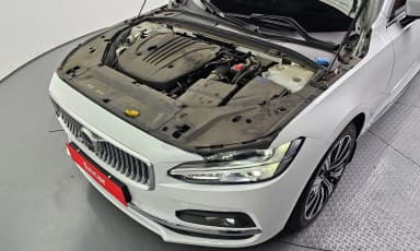 S90
