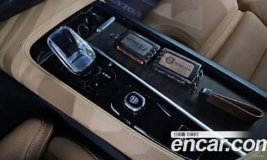 S90