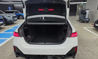 5 Series (G60)