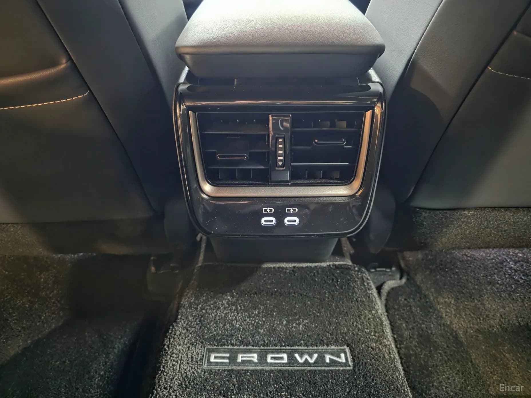Crown crossover