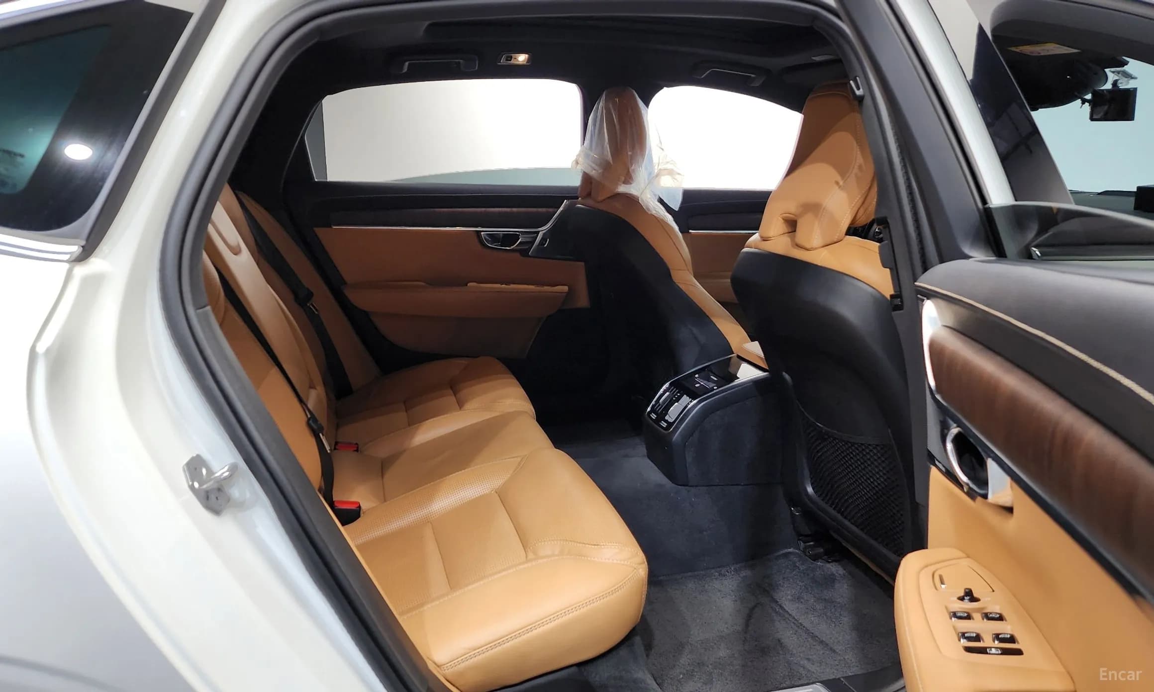 S90