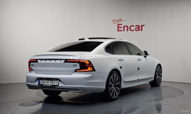 S90