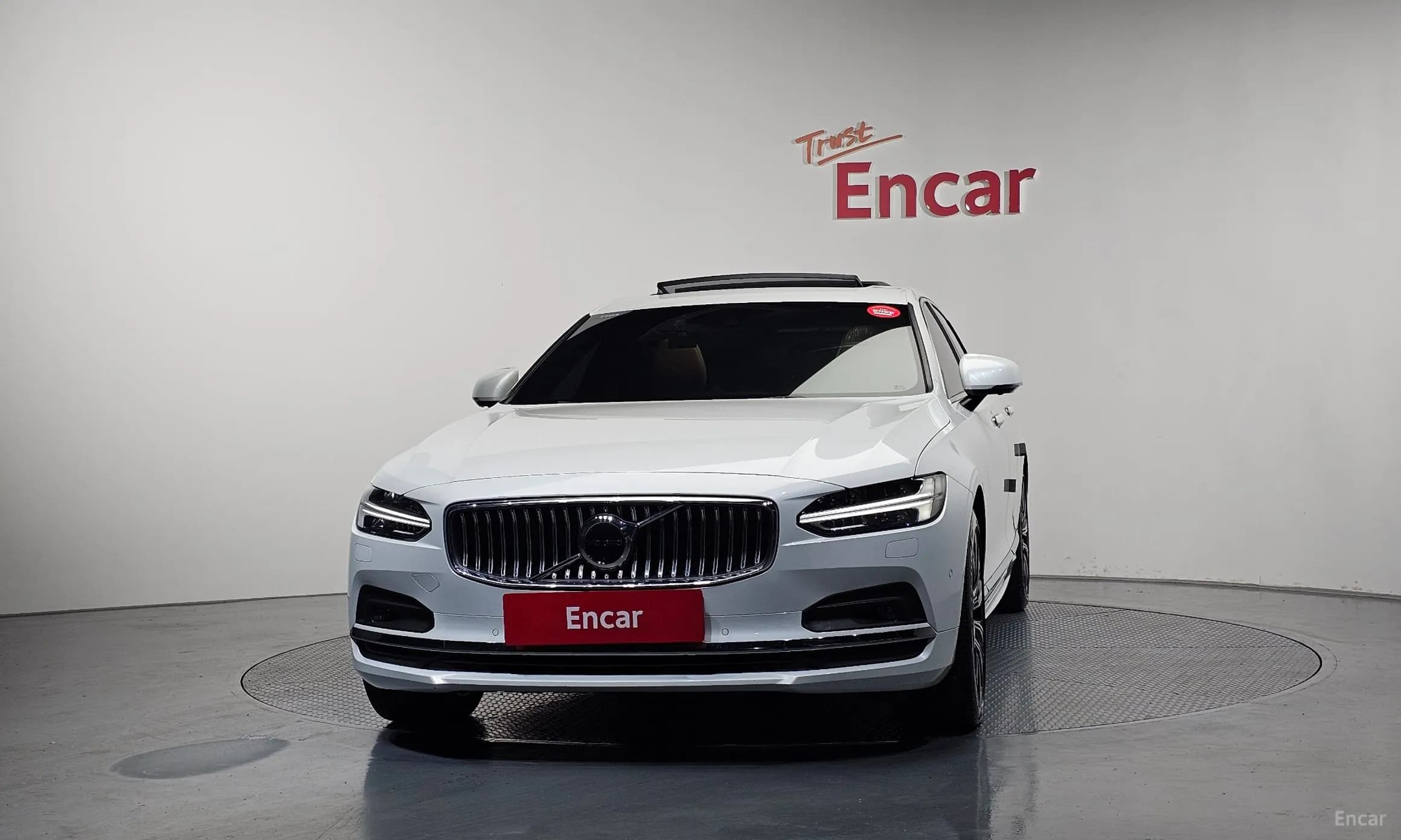 S90