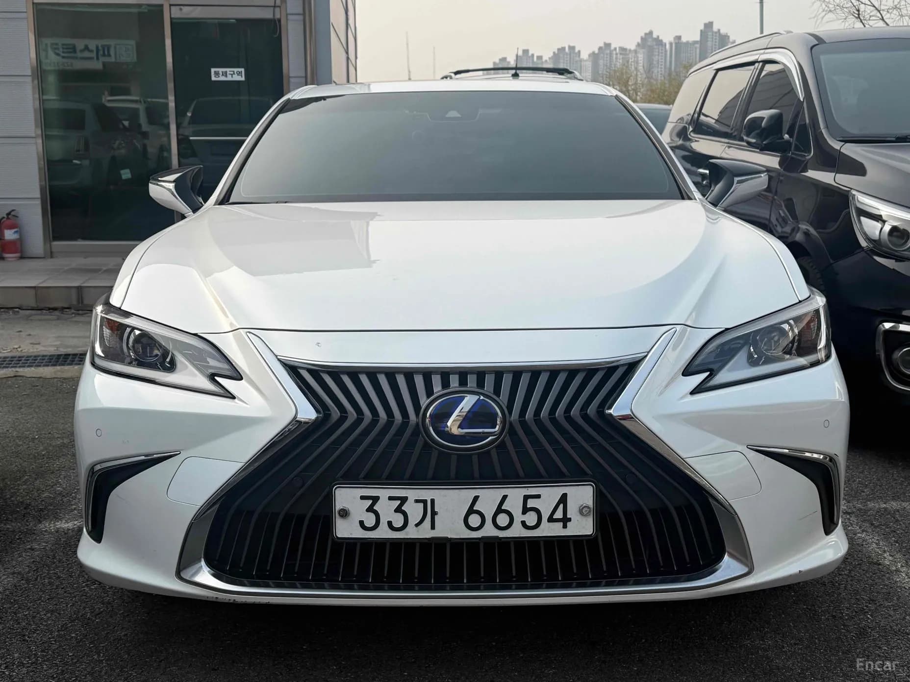 ES300h 7th Generation