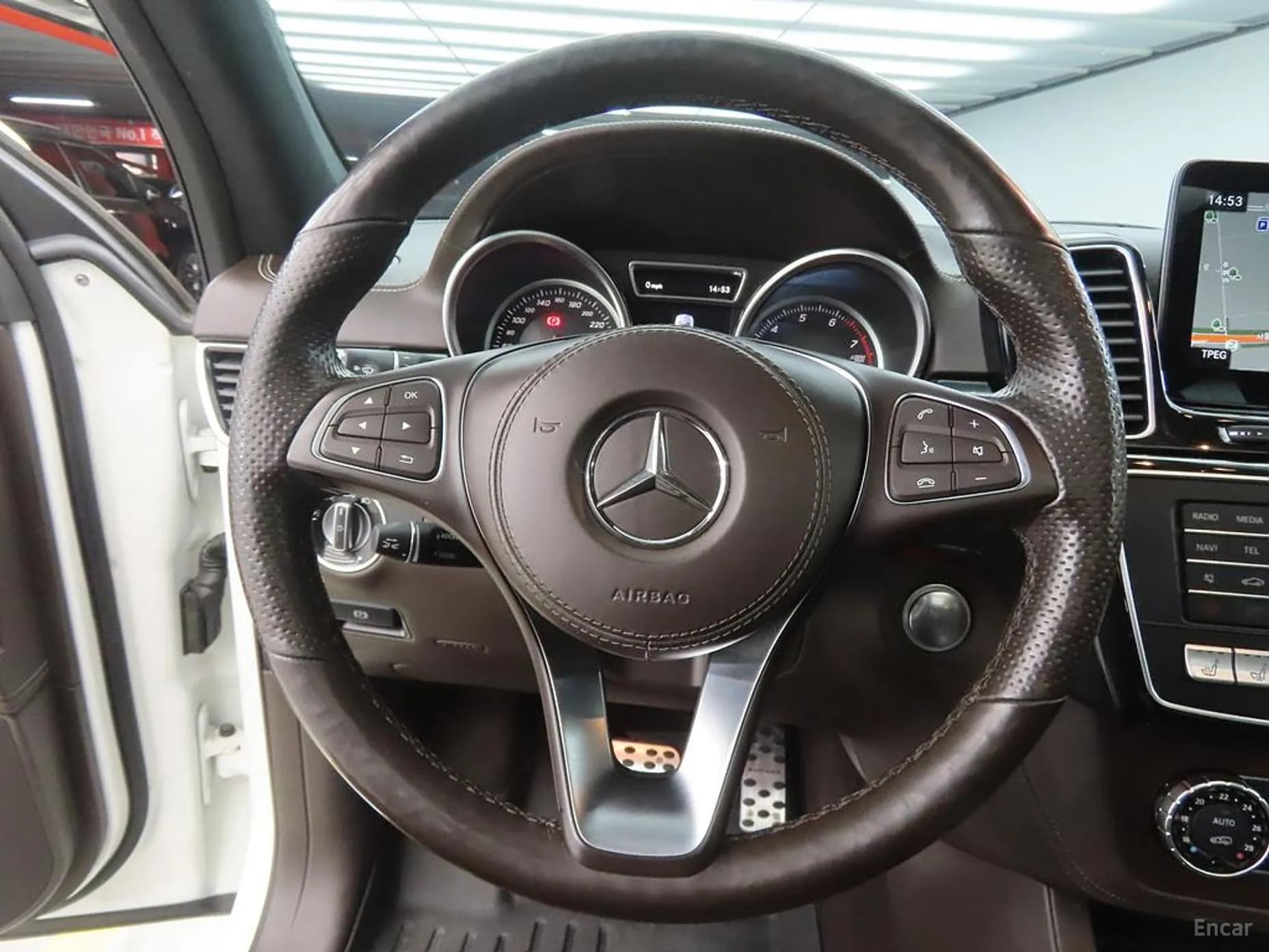 GLS-Class X166