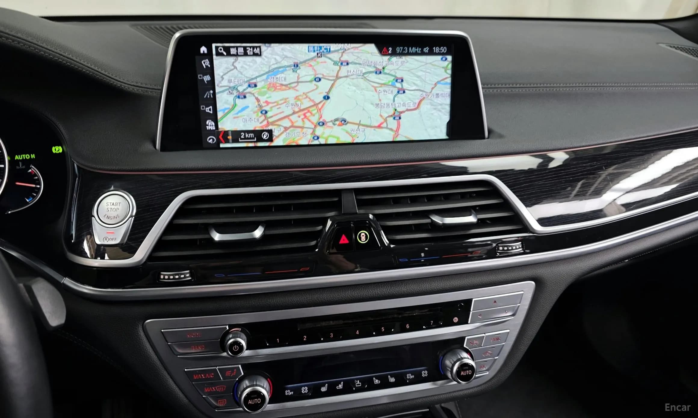 7 Series (G11)