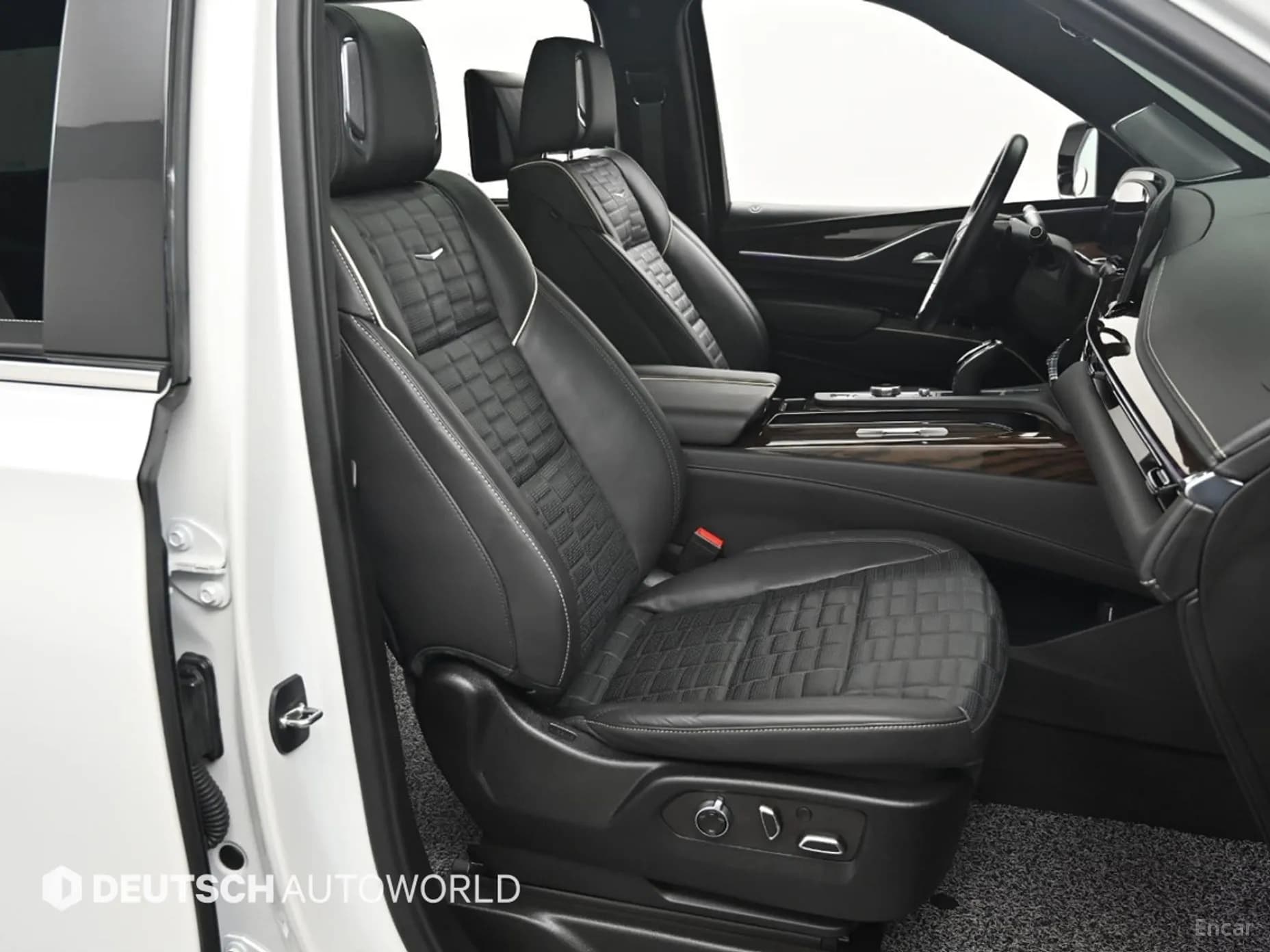 Escalade 5th Generation