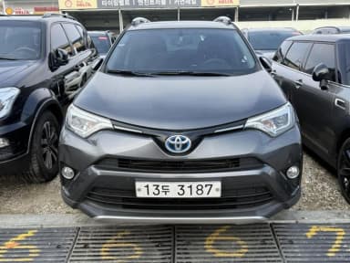 RAV4