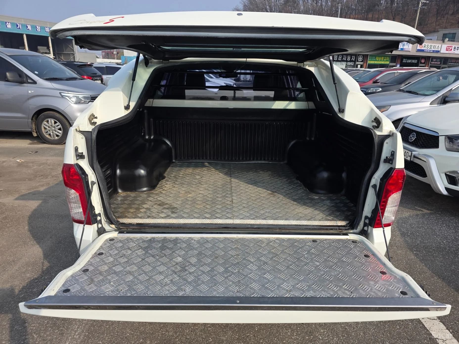 Korando Sports