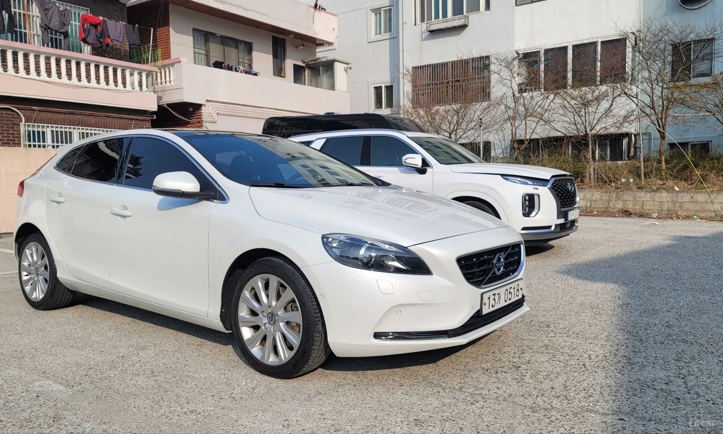 V40