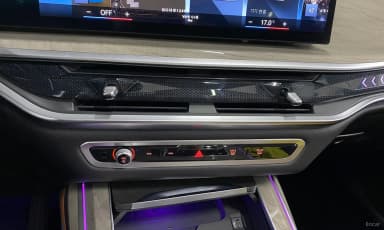X7 (G07)