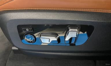 X7 (G07)