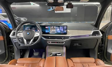 X7 (G07)