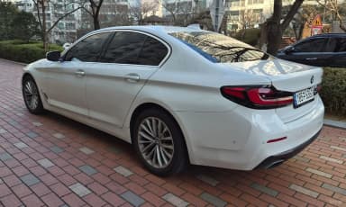 5 Series (G30)