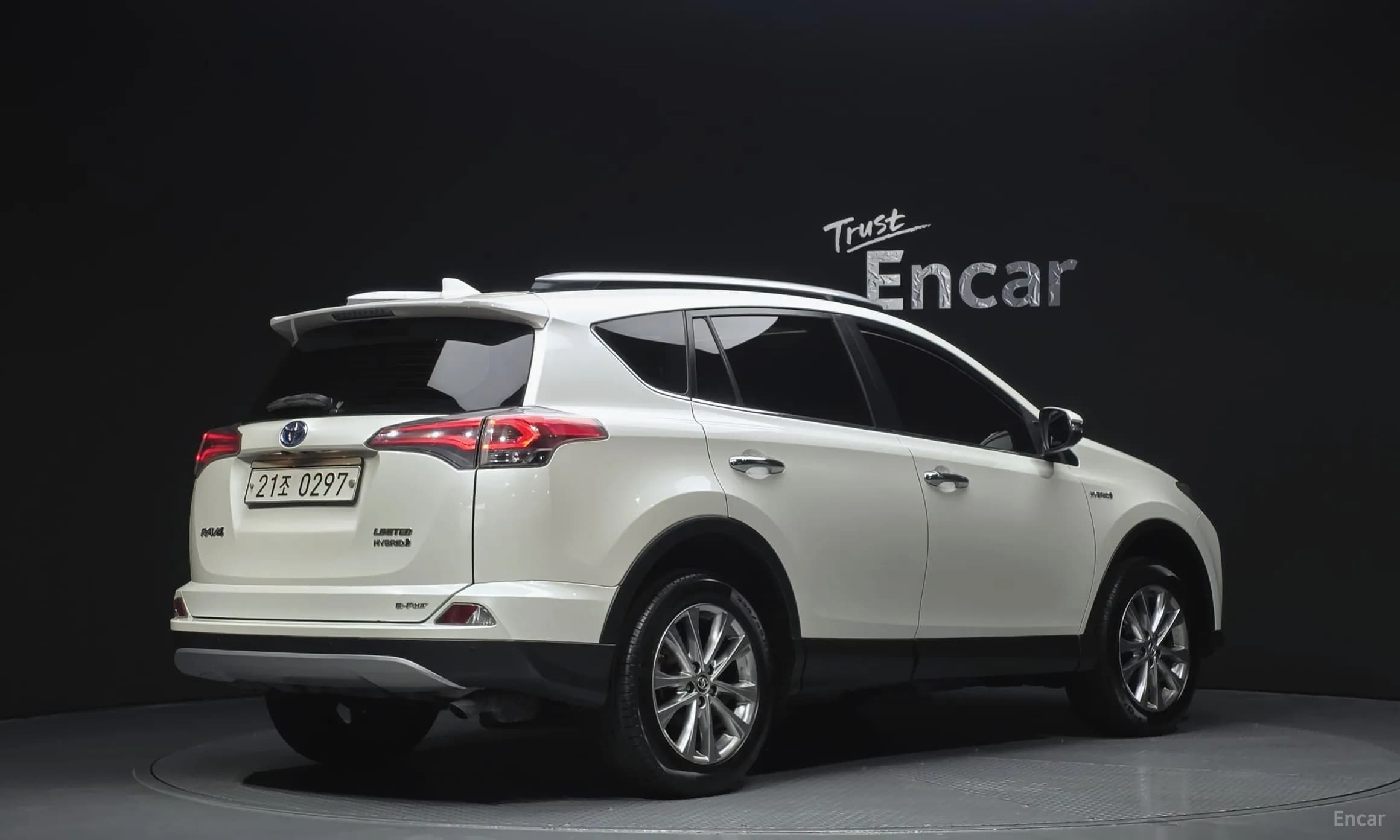 RAV4