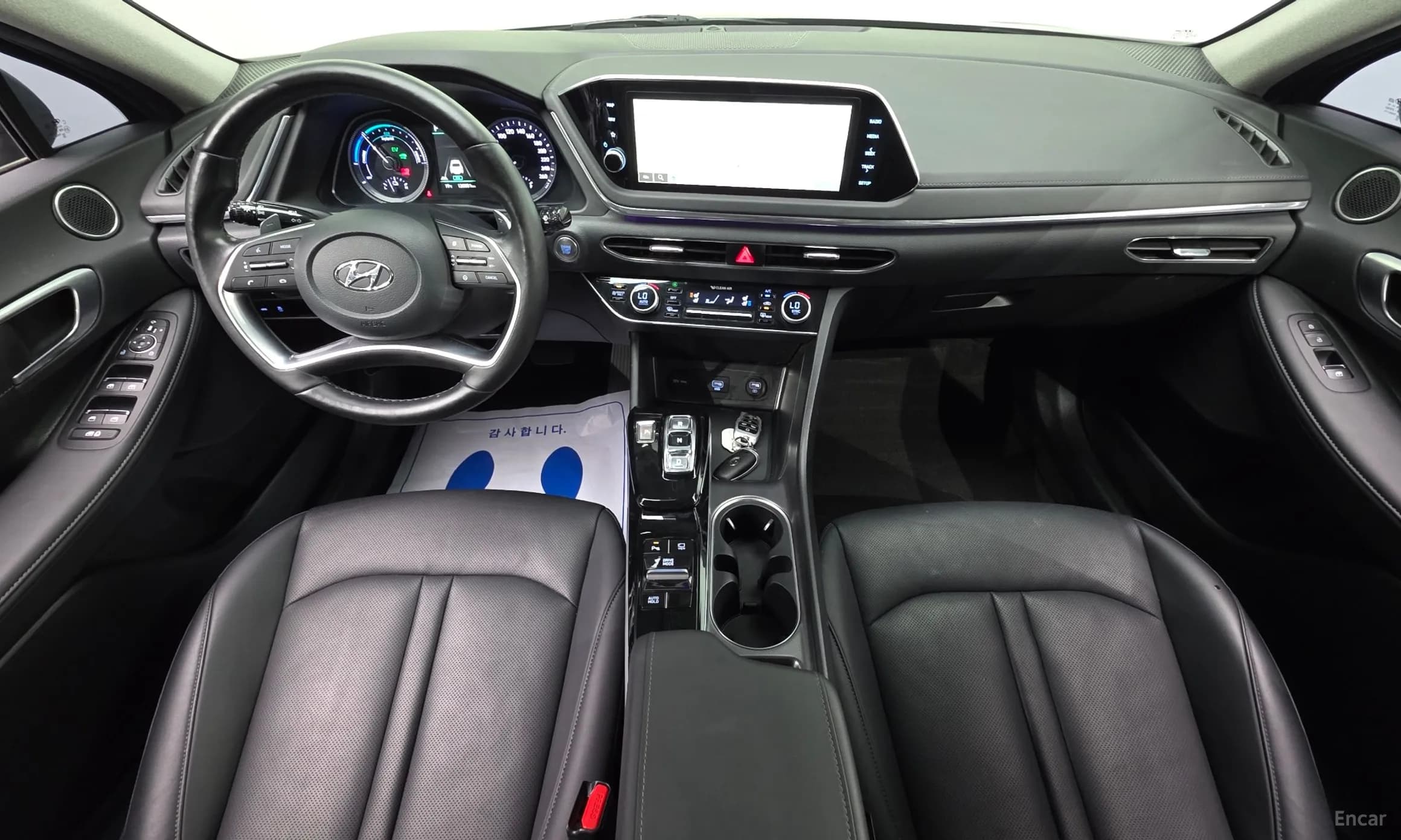 Sonata Hybrid (DN8)