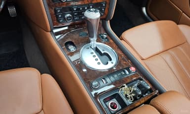 Flying Spur Gen 1