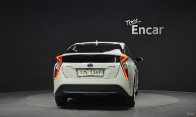 Prius 4th Generation
