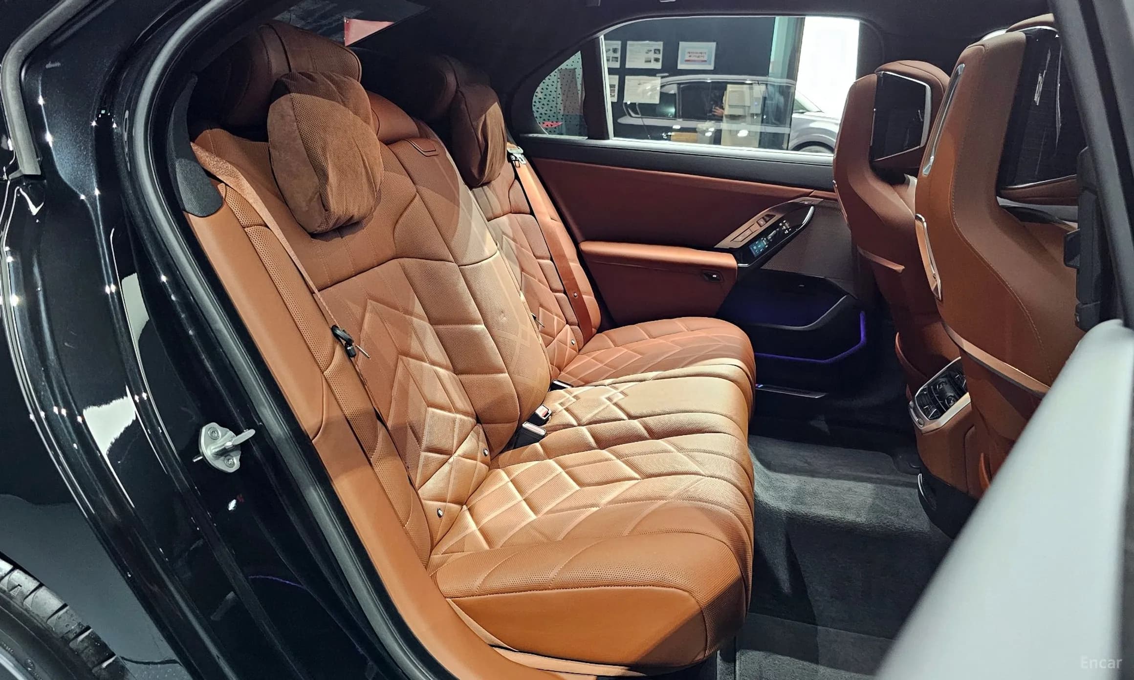 7 Series (G70)