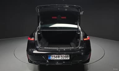 7 Series (G70)