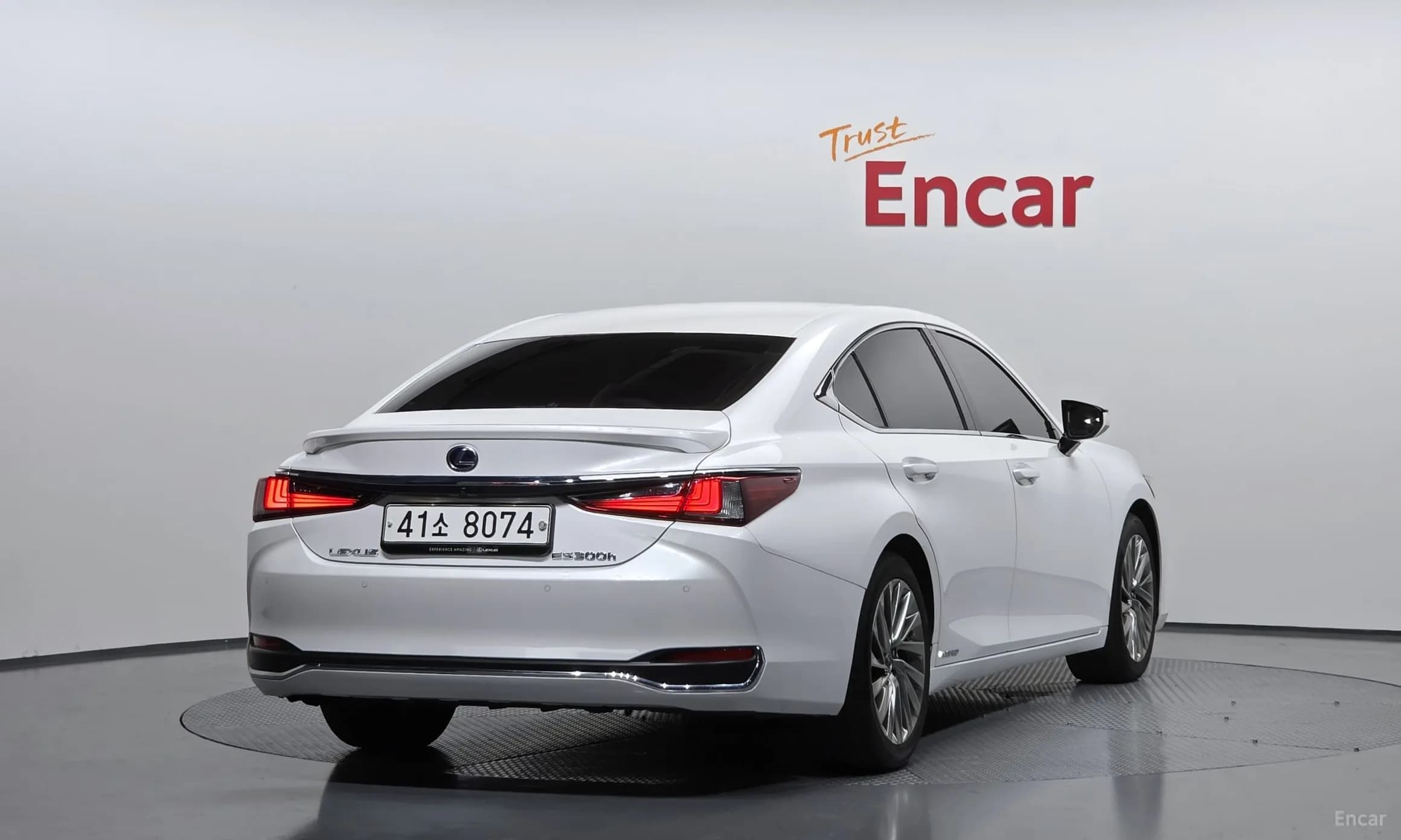 ES300h 7th Generation