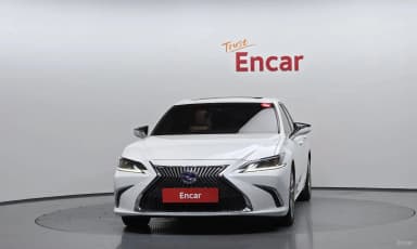 ES300h 7th Generation