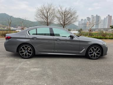 5 Series (G30)