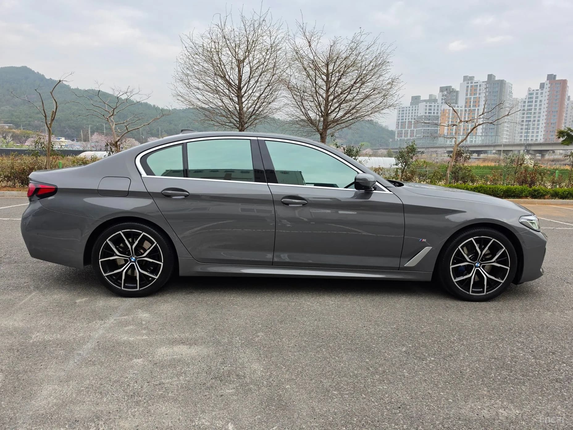 5 Series (G30)