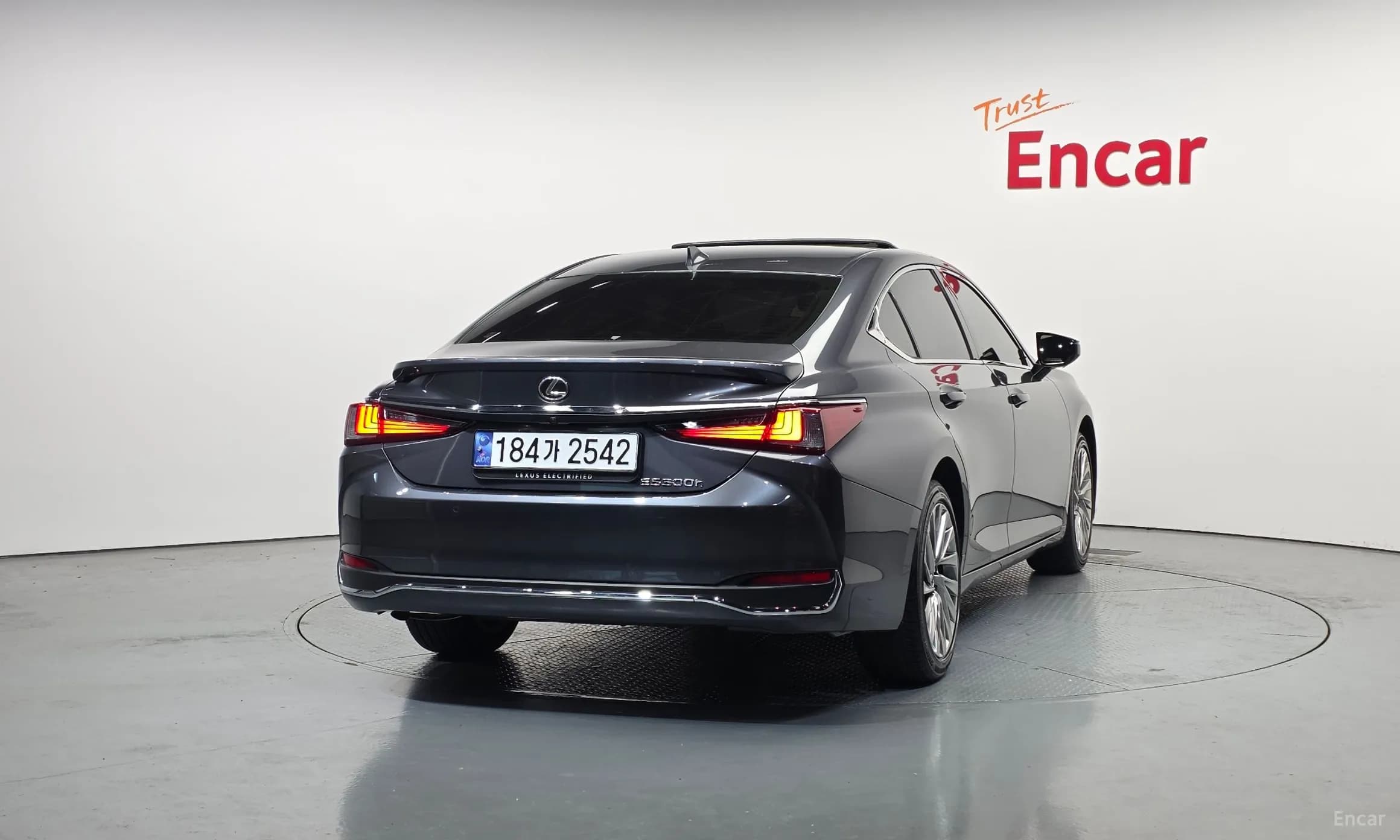 ES300h 7th Generation