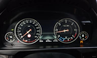 X6 (F16)