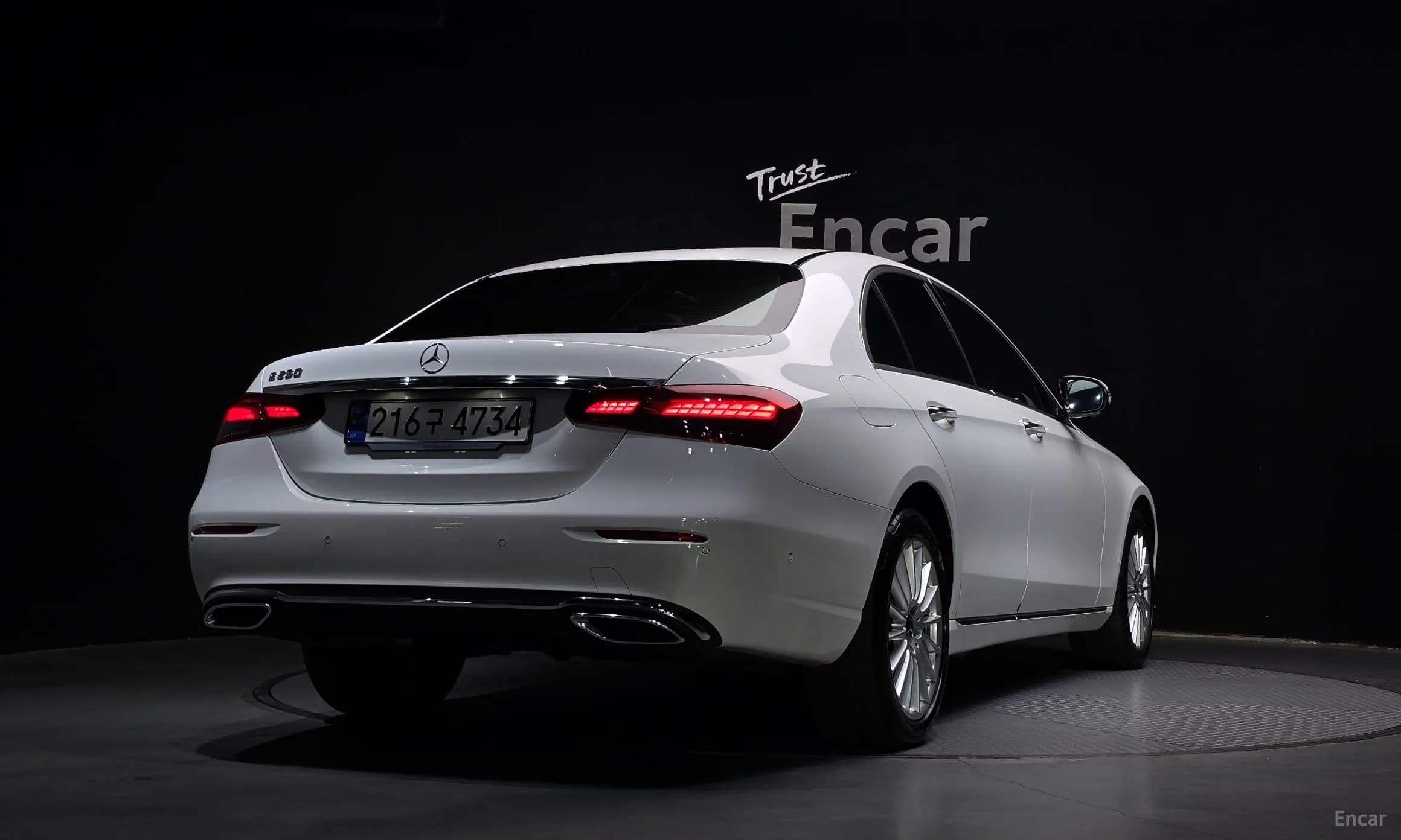 E-Class W213