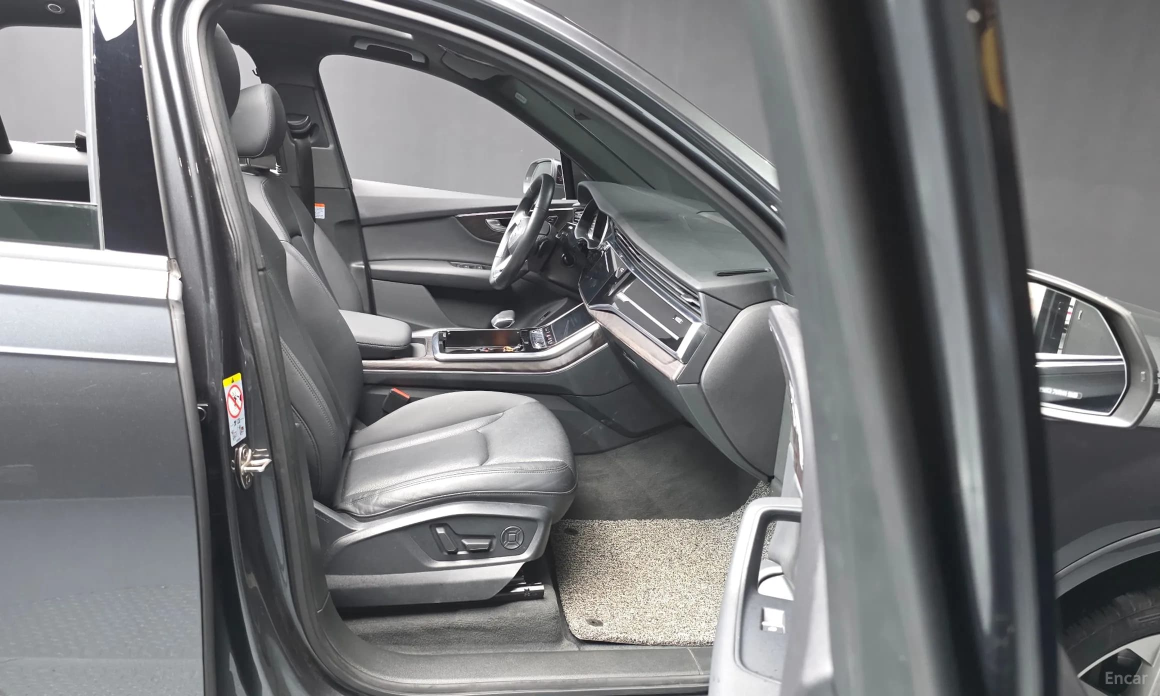 Q7 (4M)