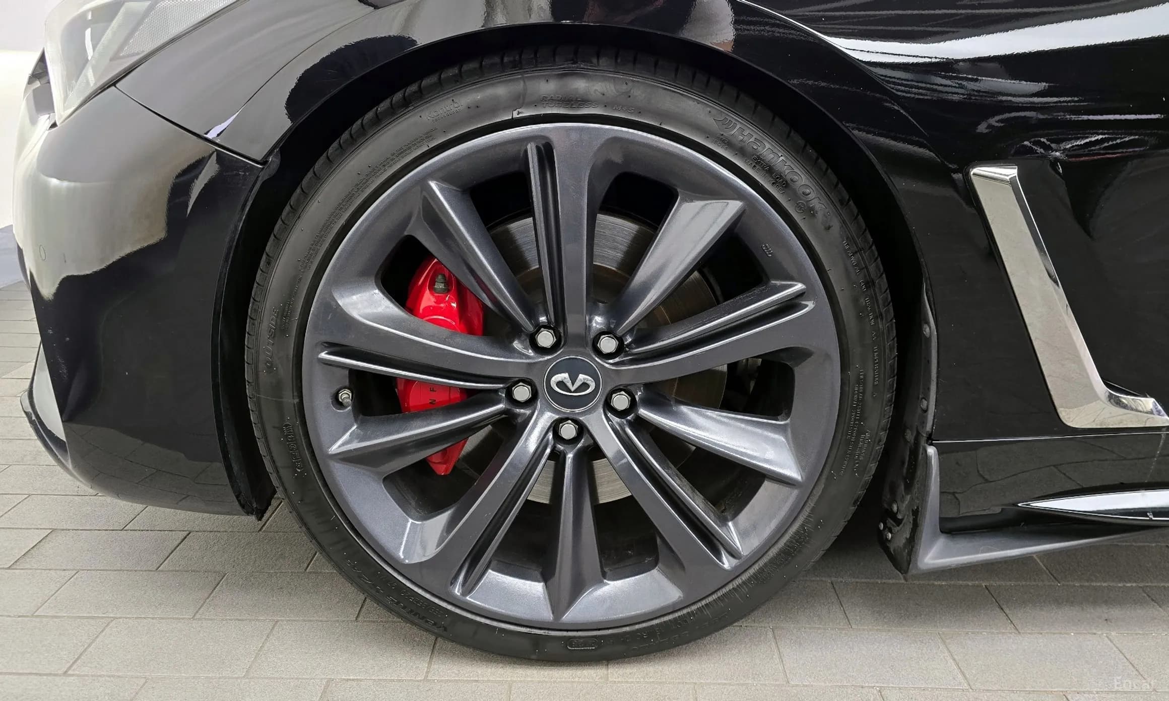 Q60 (CV37)