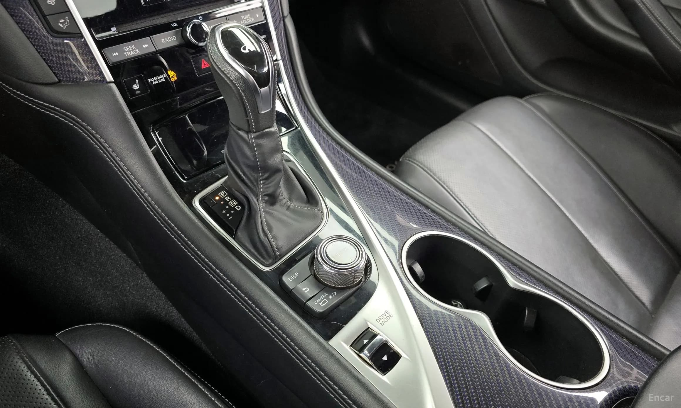 Q60 (CV37)