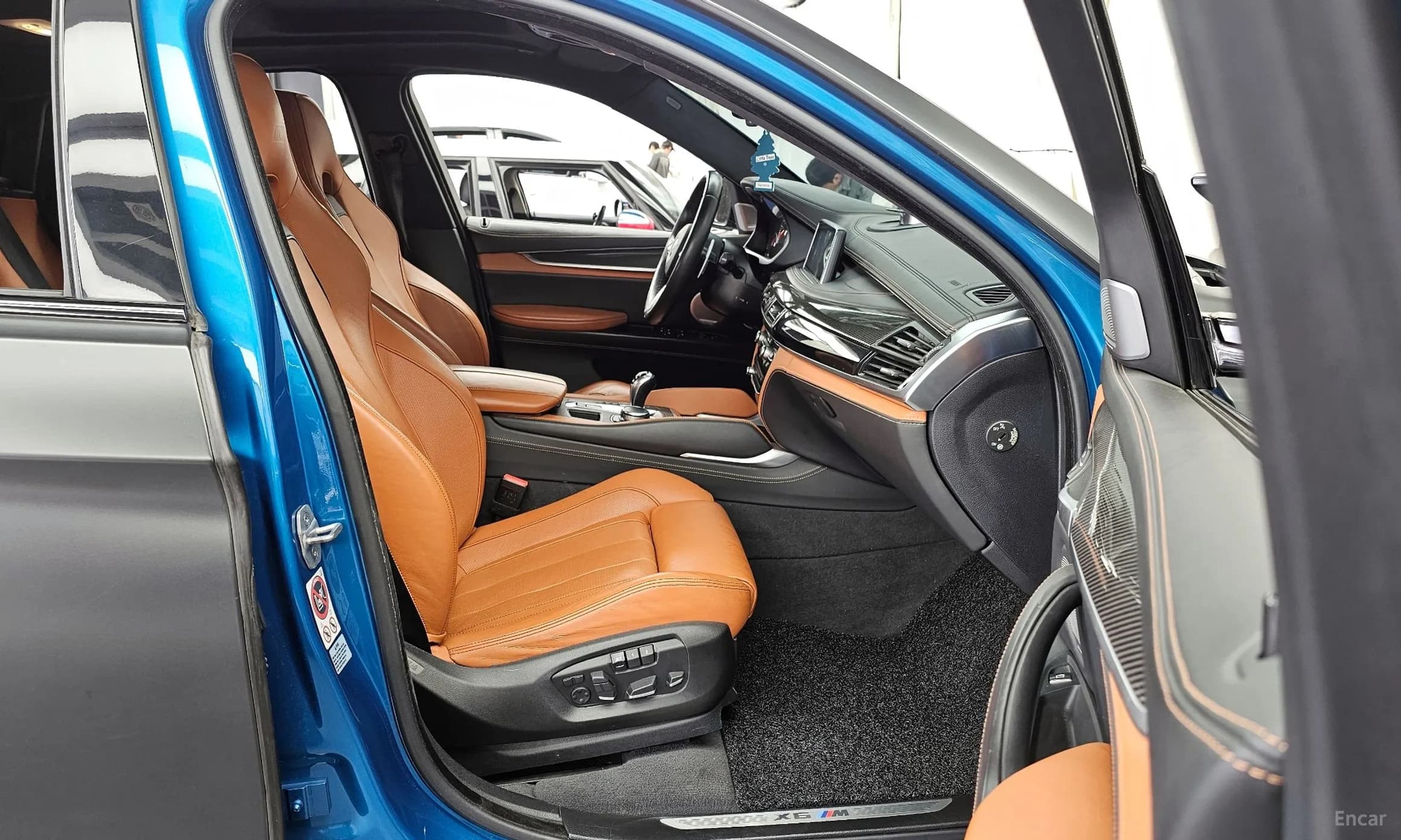 X6M (F16)
