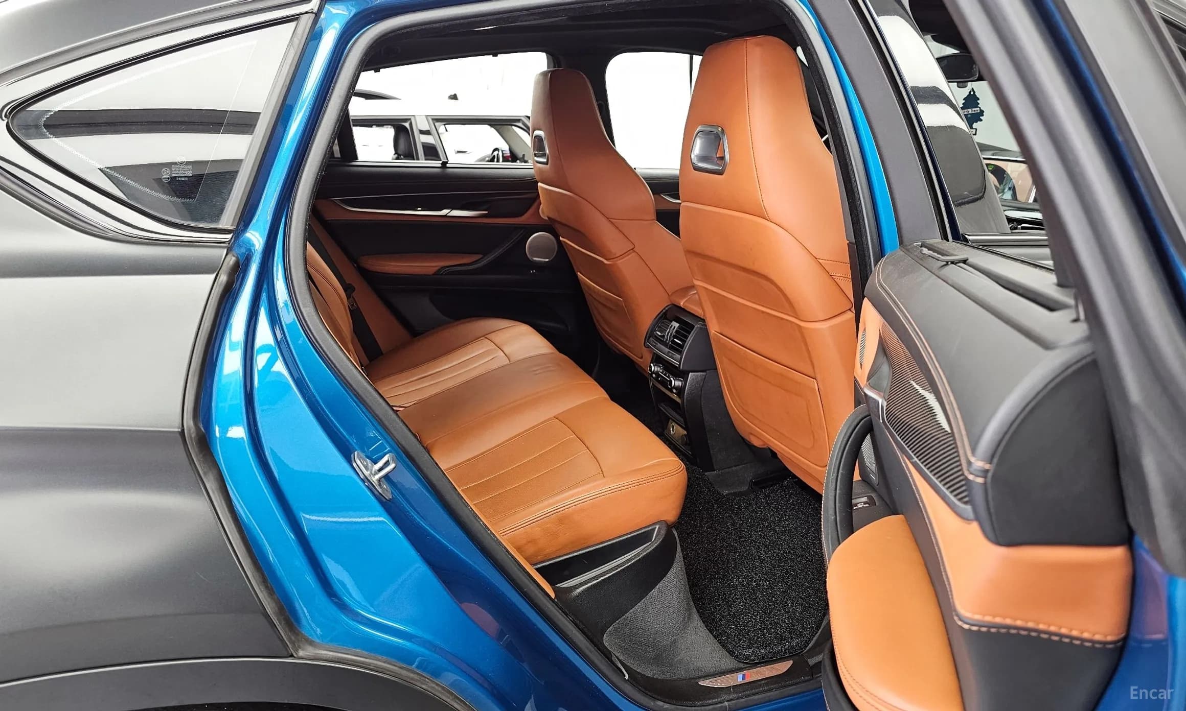 X6M (F16)