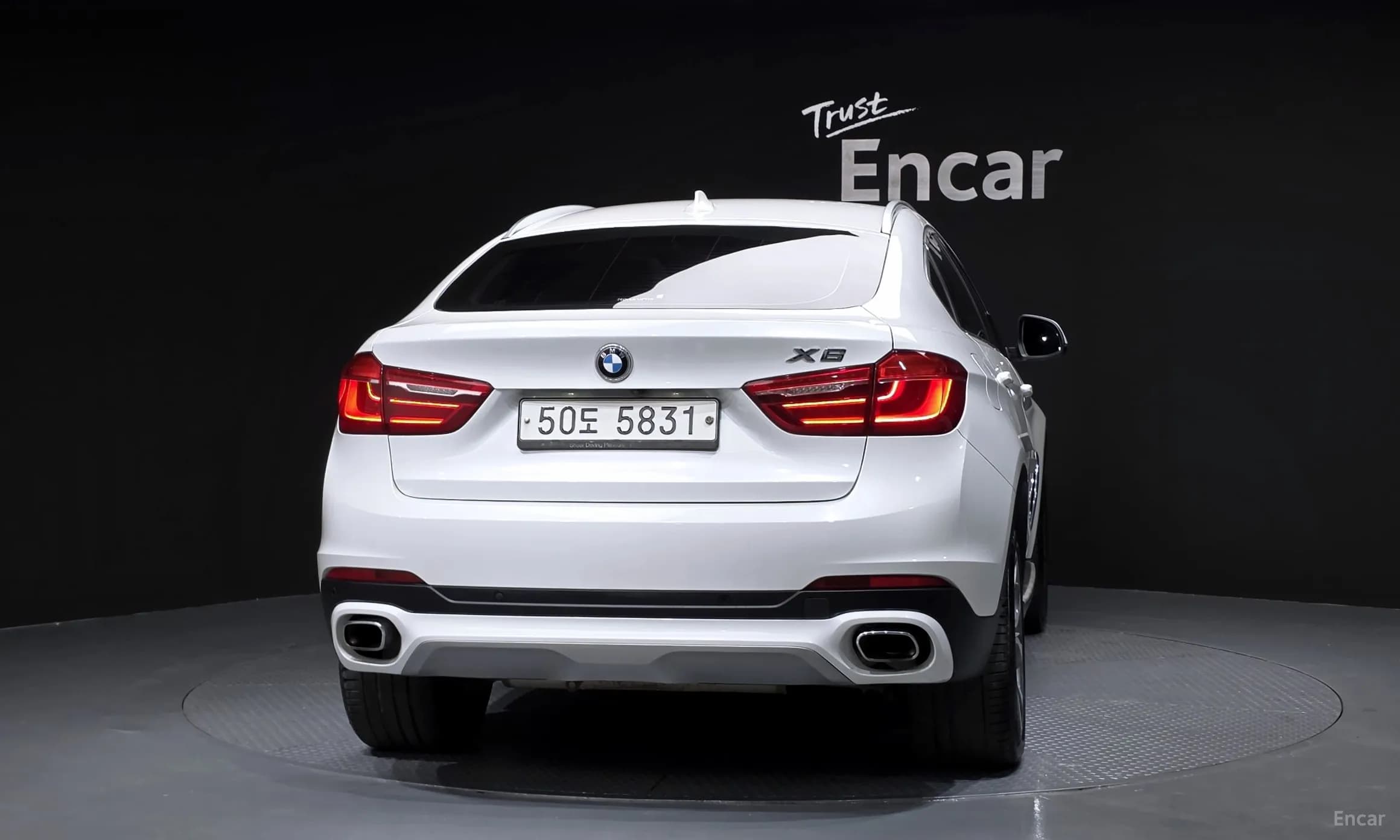 X6 (F16)