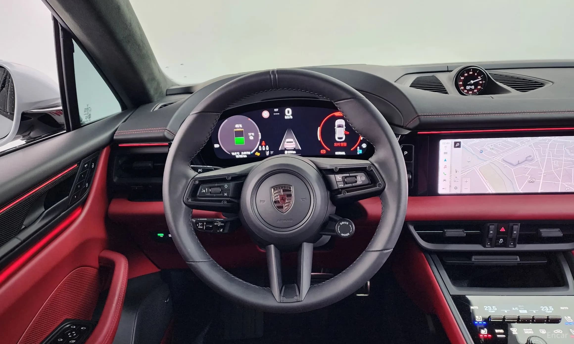 Macan EV