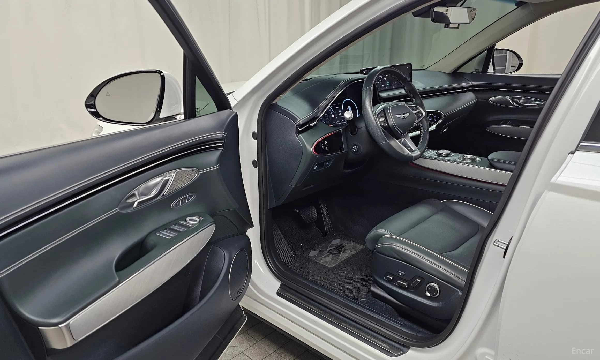 Electrified GV70