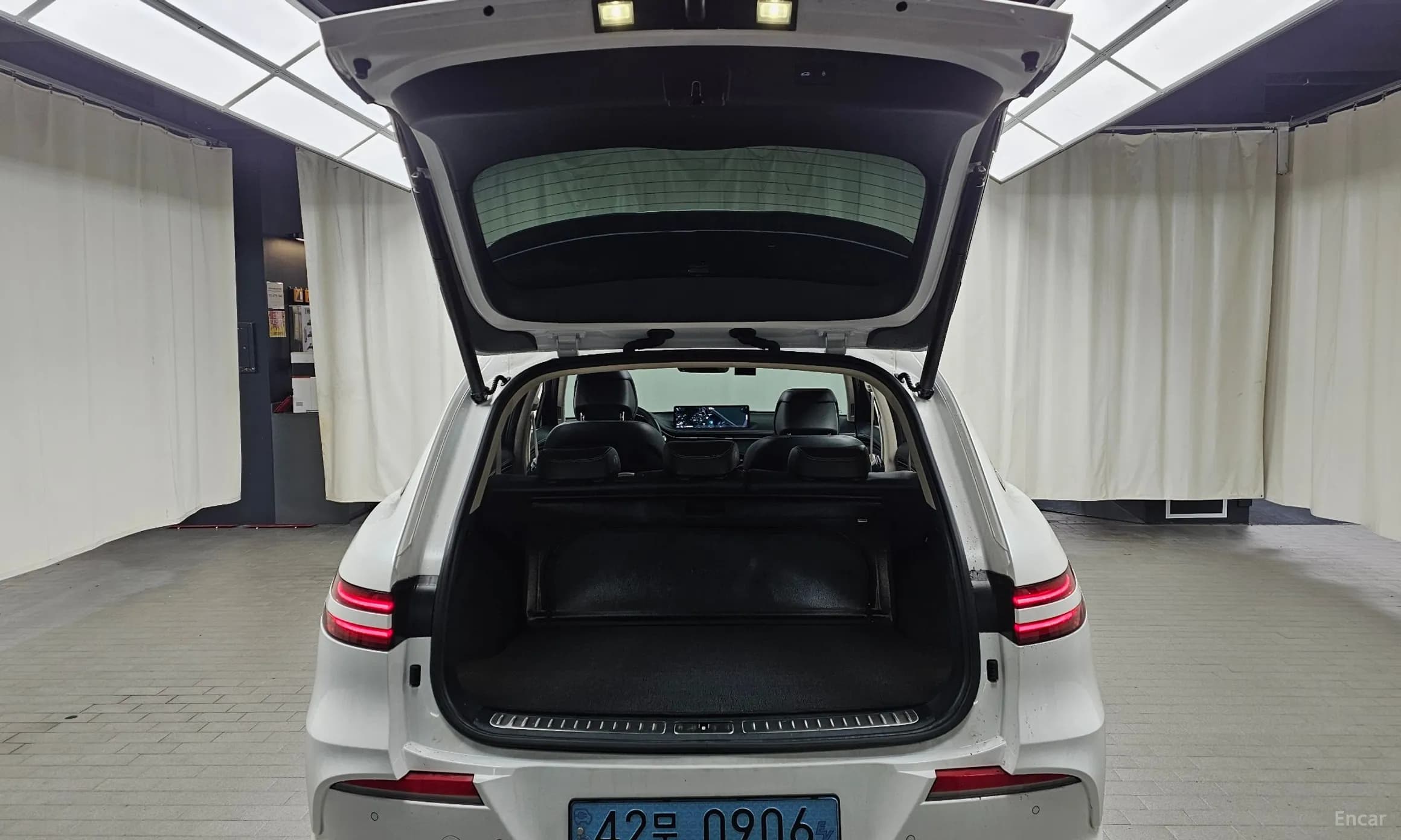 Electrified GV70