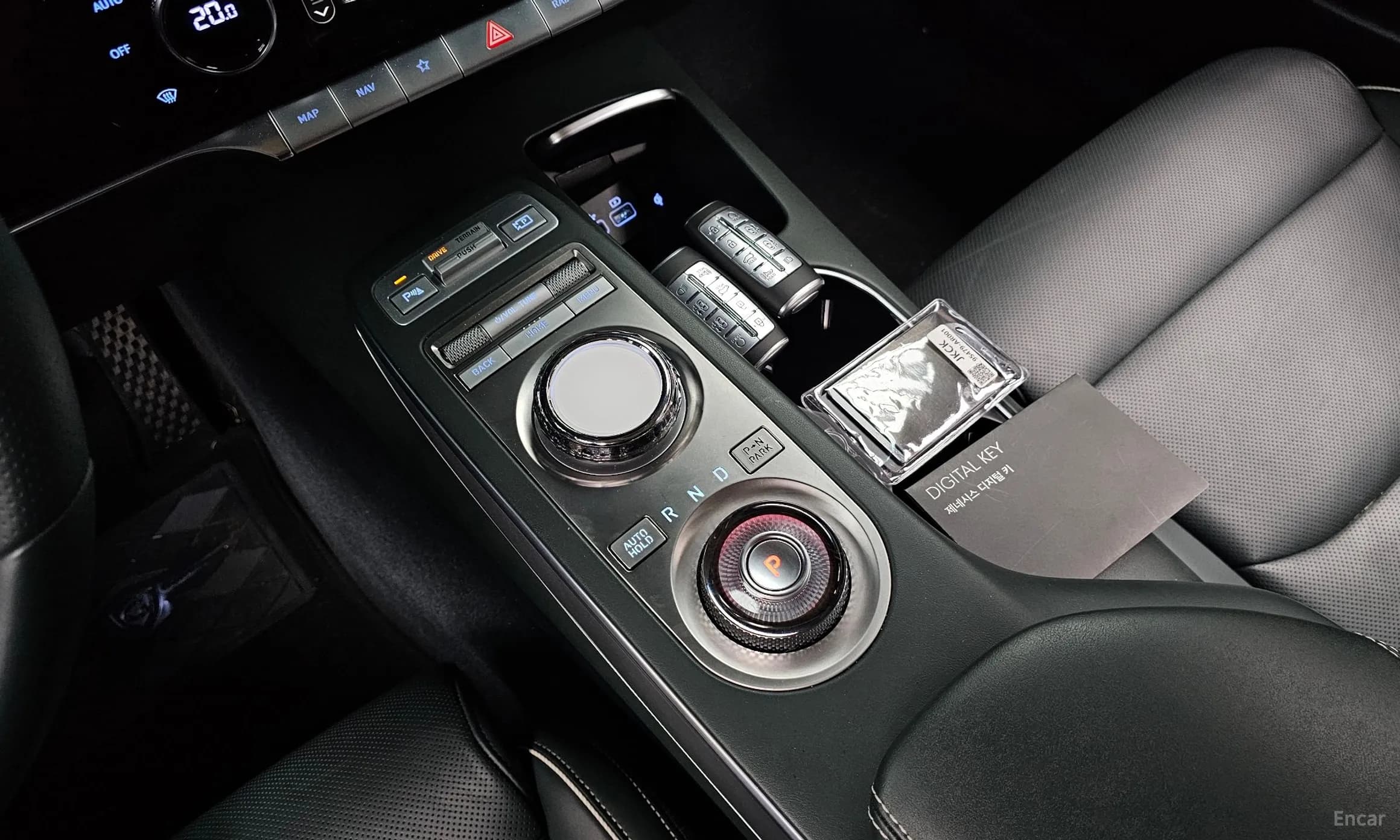 Electrified GV70