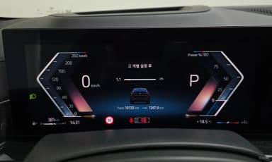 X6 (G06)