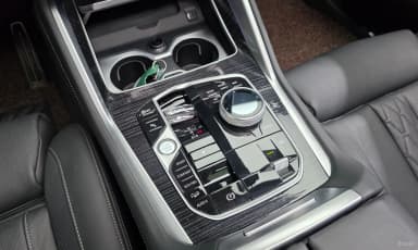 X6 (G06)