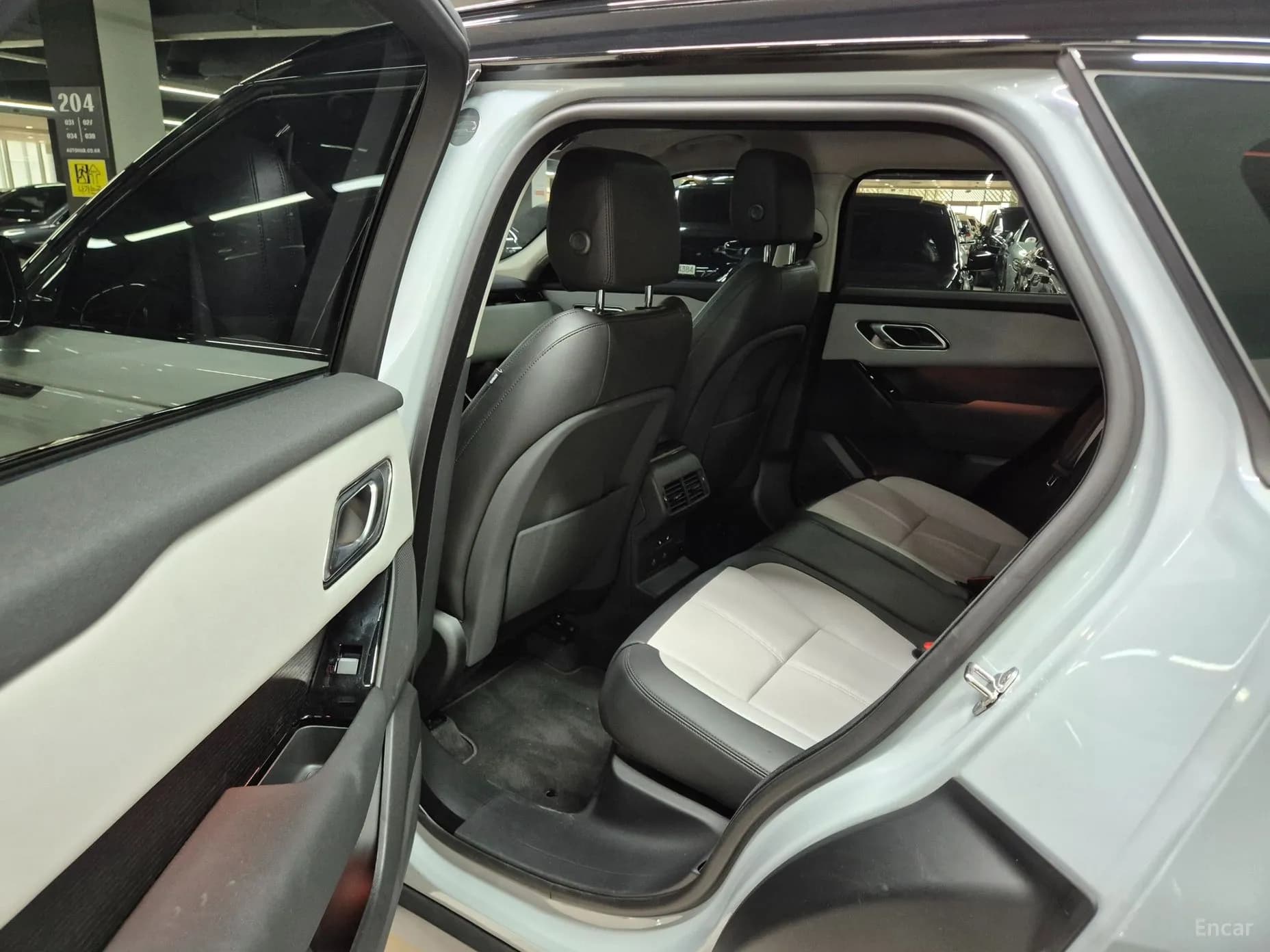 Range Rover Bella