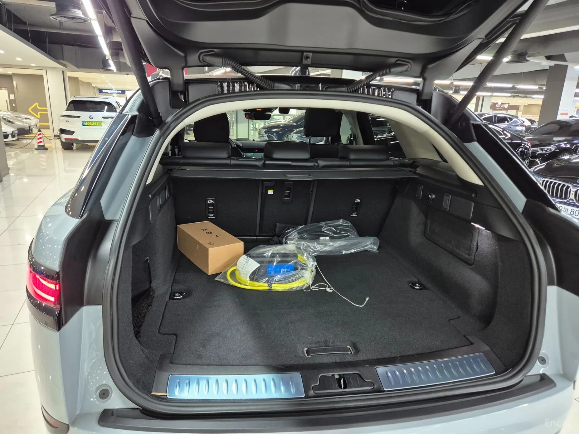 Range Rover Bella
