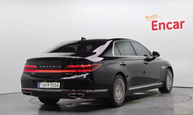 G90
