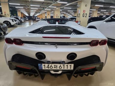 SF90 Spyder