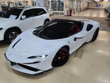 SF90 Spyder