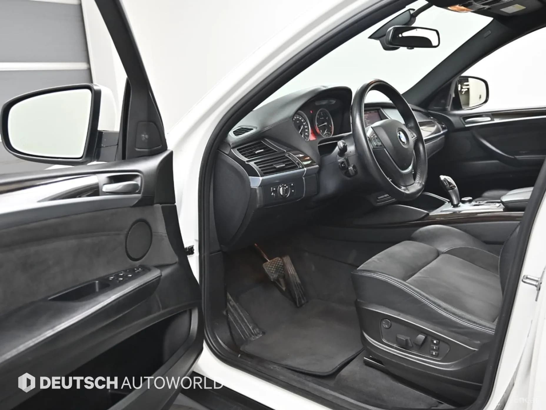 X6 (E71)