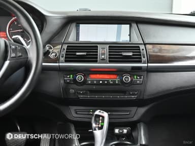 X6 (E71)